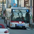バス　車