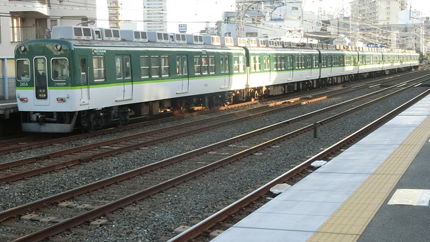 京阪：2400系(2454F)-03