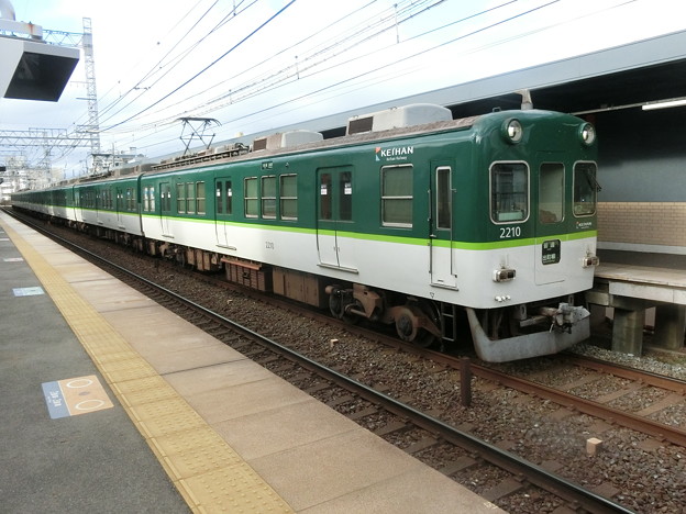 京阪：2200系(2210F)-08