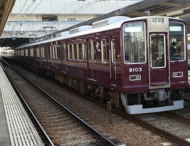 阪急：8000系(8003F)・8200系(8201F)-01
