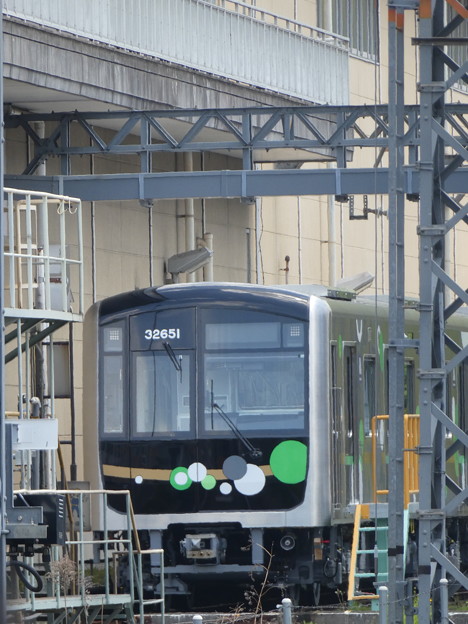 中央線の新車が東生駒の車庫に！