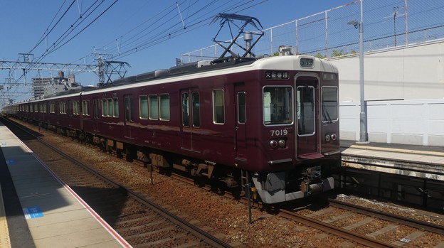阪急：7000系(7019F)-04