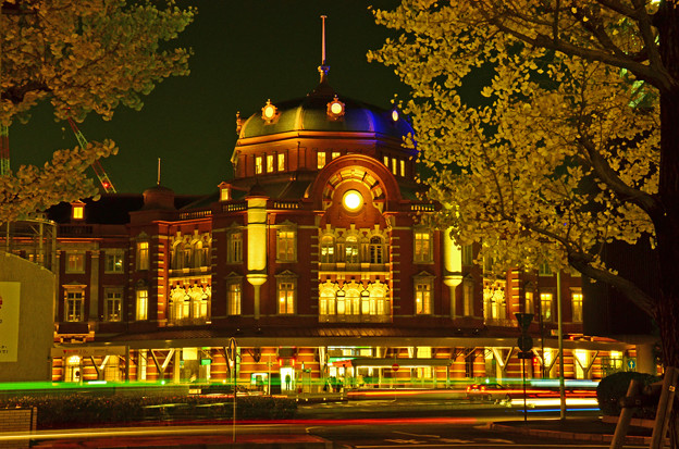 Photos: 夜の東京駅