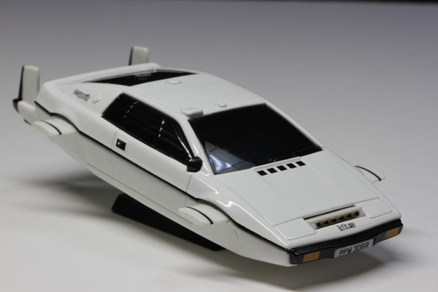 Photos: サントリーボス 007 JAMES BOND COLLECTION 2缶「Lotus 007 Esprit Underwater」 THE SPY WHO LOVED ME