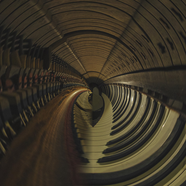 ピアノ・トンネル