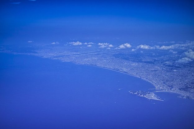 セスナから俯瞰する江ノ島