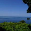 Photos: 青空が奇麗な無人島2