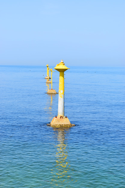 育波港の“黄色い灯台”