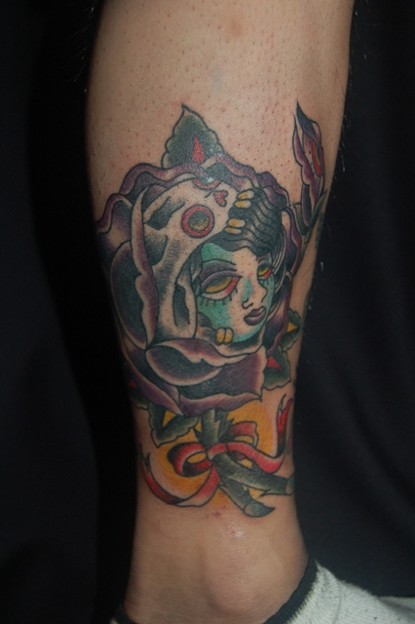 トラッドなゾンビガールのタトゥー　zombie girl tattoo