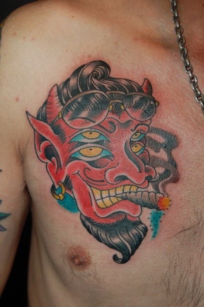 四つ目のデビルのタトゥー　four eyes devil tattoo