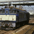 Photos: 1985年8月（ﾌｼﾞｸﾛｰﾑ100）EF64一次車　松本駅