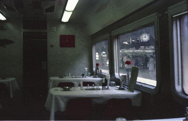 【ネガ】サシ481食堂車きのこクーラー冷房　1978年　名古屋駅（再スキャン）