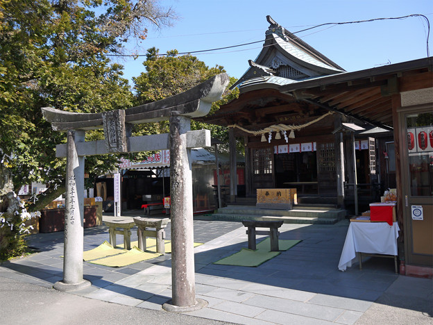 粟島 神社