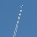 写真: 飛行機雲6954