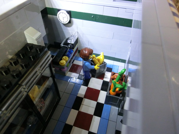 写真: レゴ（グリーングローサー）：開店準備