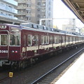 阪急：3300系(3327F)-04