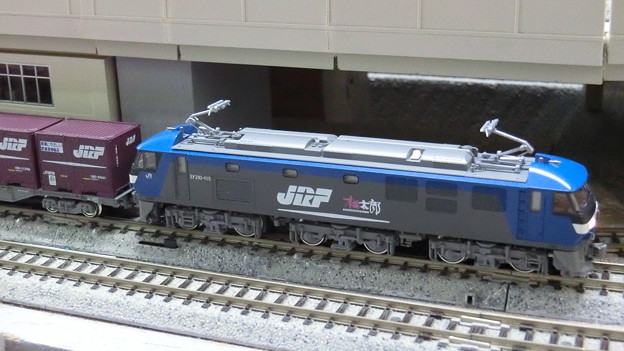 写真: 模型：ＪＲ貨物EF210形-02