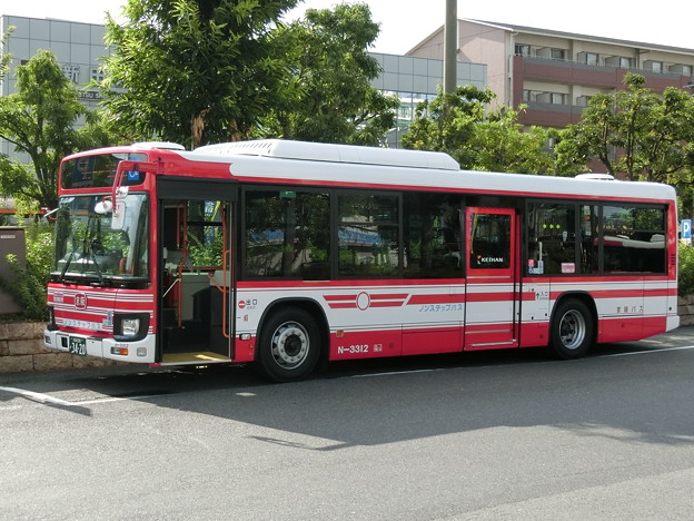 写真: 京阪バス-021
