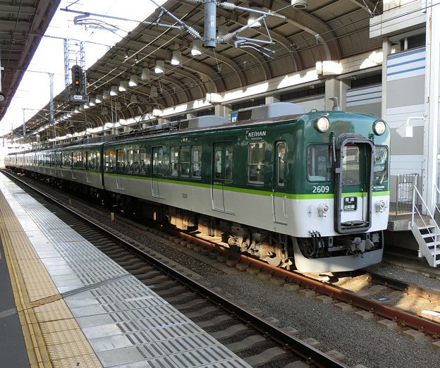 京阪：2600系(2609F)-01