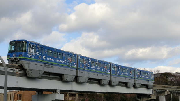 大阪高速鉄道：2000系-07