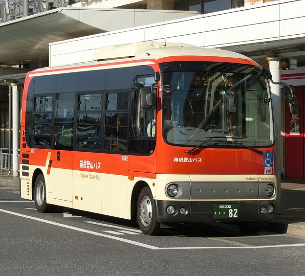 写真: 箱根登山バス-01