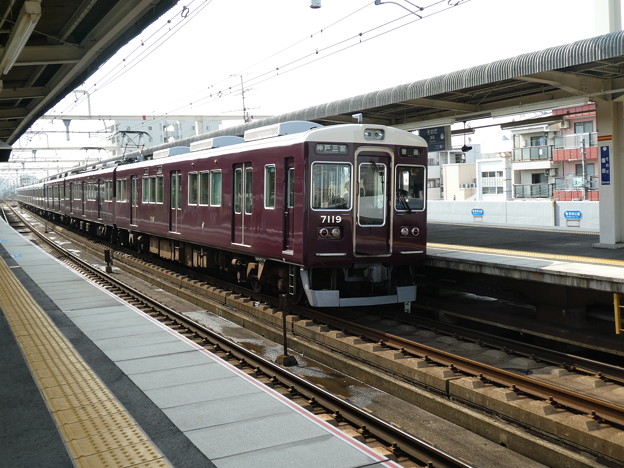 阪急：7000系(7019F)-02
