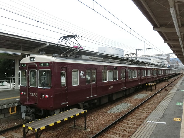阪急：7300系(7323F・7321F)-01