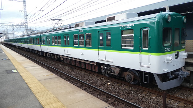 京阪：2200系(2225F)-05