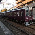 写真: 阪急：8000系(8031F)・7000系(7004F)-01