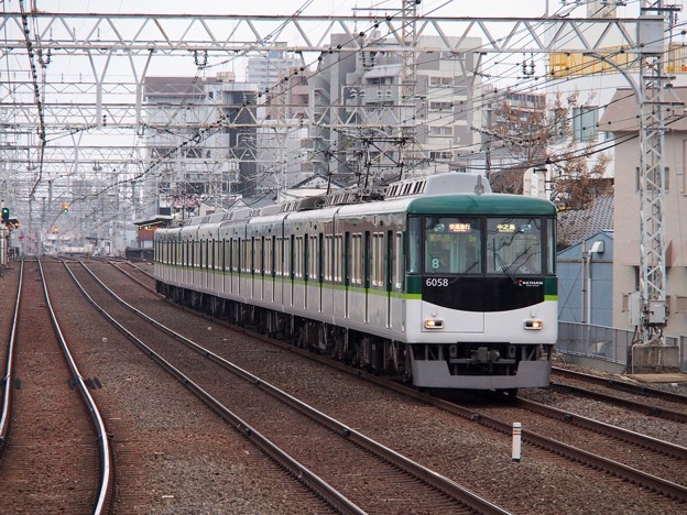 写真: 京阪6000系