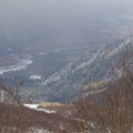 岳沢から見る雪の上高地