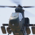 写真: OH-1による敵上陸部隊の偵察...