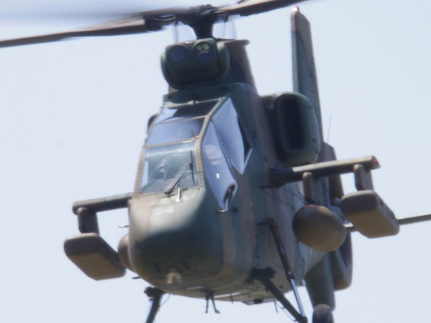 写真: OH-1による敵上陸部隊の偵察...　２