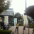写真: 高崎駅西口にて。右、左、一...