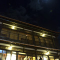 写真: 成田の夜