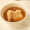 写真: ヤマブシダケのコンソメスープ