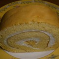 写真: ユウ・ササゲのロールケーキ