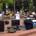 写真: 久屋大通公園：もちの木広場でコスプレ姿でライブしていたグループ - 1