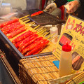 写真: 大須商店街：ズワイガニの串刺し「ズワイ棒」！？