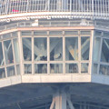 スカイボートから見た景色 No - 129：名古屋テレビ塔展望階にいる人々