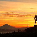 写真: 湘南SURF VILLAGE平和の像と富士山 #湘南 #藤沢 #海 #波 #富士山 #fujisan #mtfuji