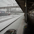 写真: 雪の積もった線路 [JR 馬橋駅]