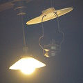 写真: 古民家の灯り