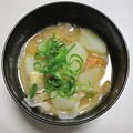 写真: 長芋とごぼう入りのお味噌汁