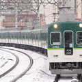 写真: 京阪2200系普通　京阪本線西三荘駅