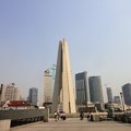 写真: 外灘　上海市民の塔