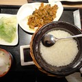 写真: 石鍋セットご飯　ホルモン
