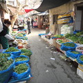 路地裏市場の野菜売り２