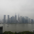 雨の上海　黄浦江の景色