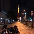 夜の東京タワーと愛車